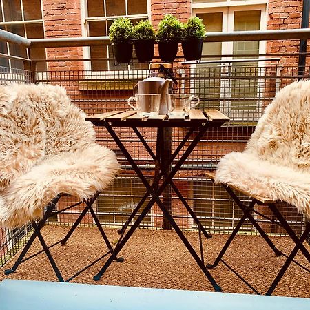 The Fifth Quarters, Grade II Listed Apartment, The Lace Market, Ng1, City Centre, Nottingham, Sleeps 4 Ngoại thất bức ảnh
